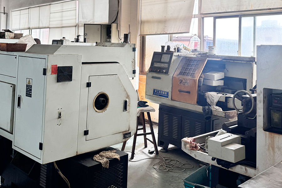 Lathe